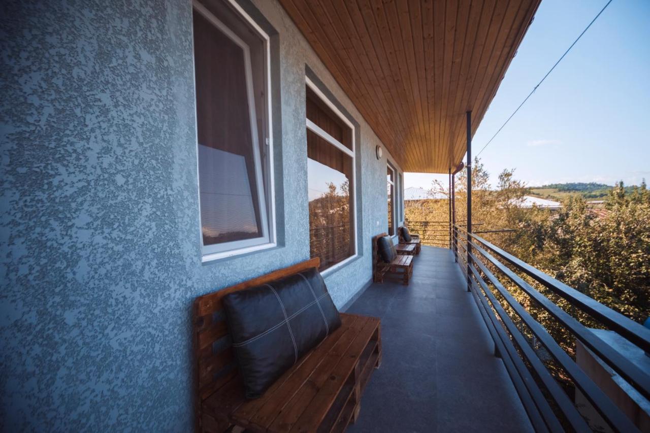 Makos Guest House Koutaïssi Extérieur photo