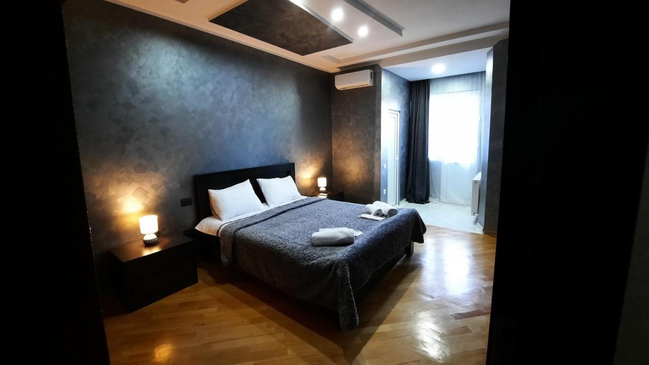 Makos Guest House Koutaïssi Extérieur photo